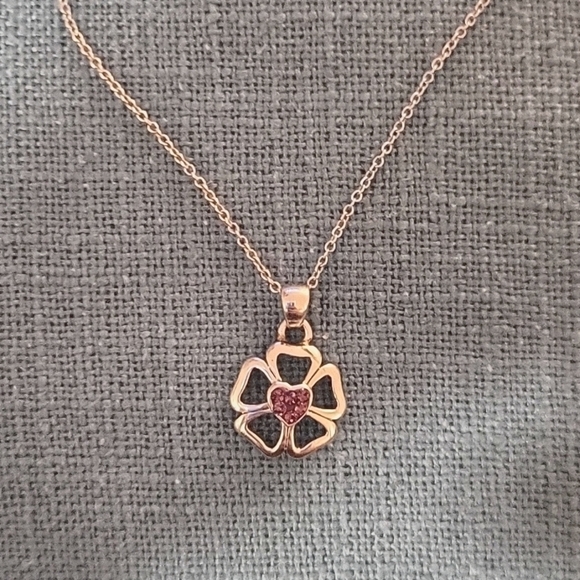 Jewelry - 925 Silver Flower Necklace